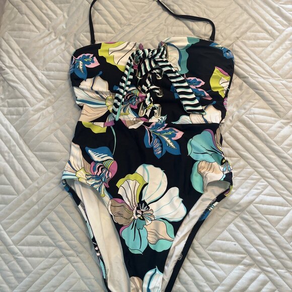Trina Turk Black Sintra Floral Bandeau One Piece Swimsuit Size 8 - Picture 2 of 6